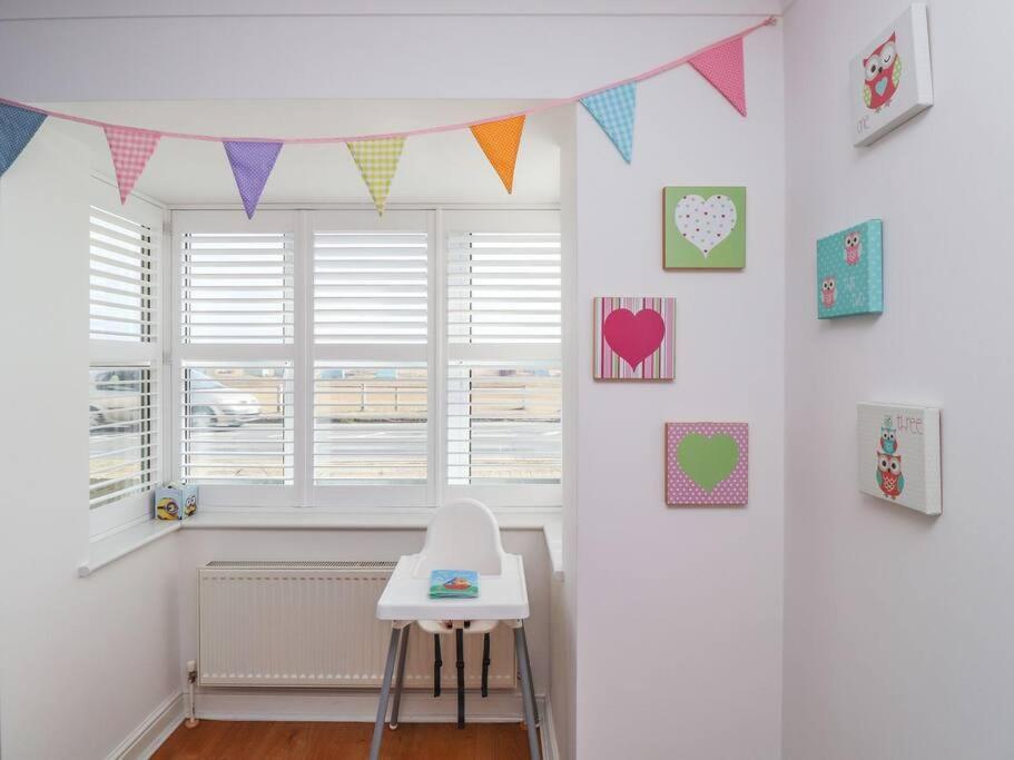 Stunning Seaviews - Beach House - Jacuzzi Bath Tub Littlestone-on-Sea Eksteriør billede